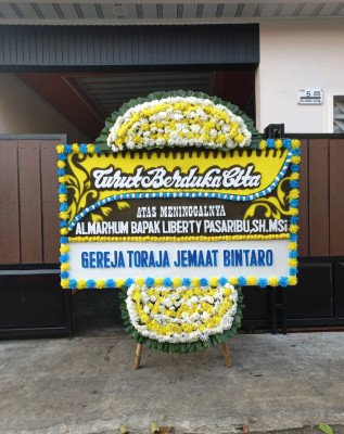 Papan Bunga Duka di Tallo